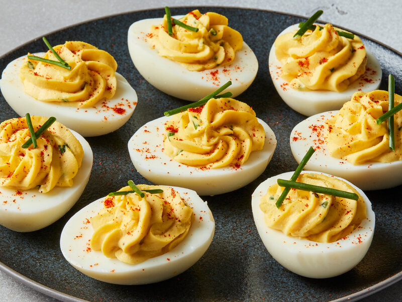 A Step-by-Step Guide to Making Delicious Cheese Deviled Eggs